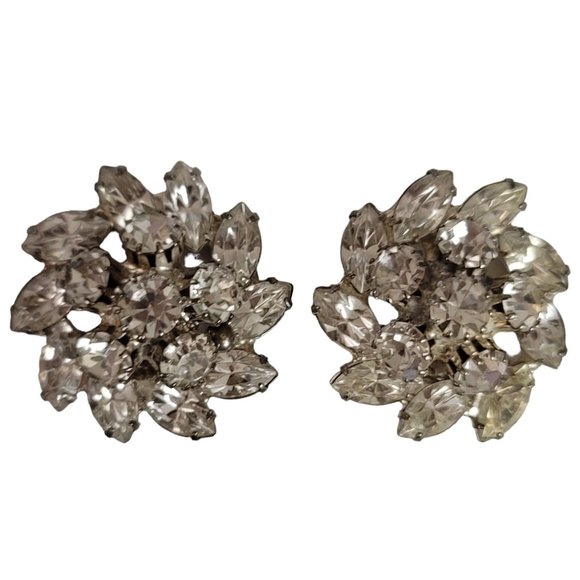 Silver Tone Clear Rhinestone Cluster Prong Set Clip-On Earrings E05 - Picture 2 of 8